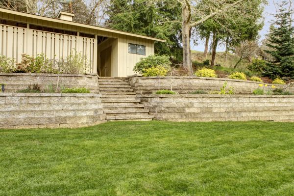 Retaining Wall Construction in Zionsville